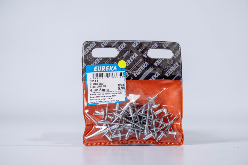 Blind Riv Alm Lrg Fl 4.0x8mm