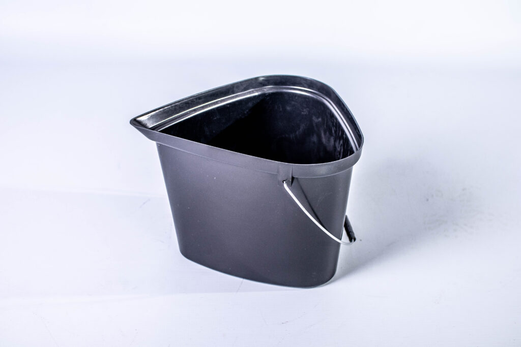 Builders Bucket Triangular