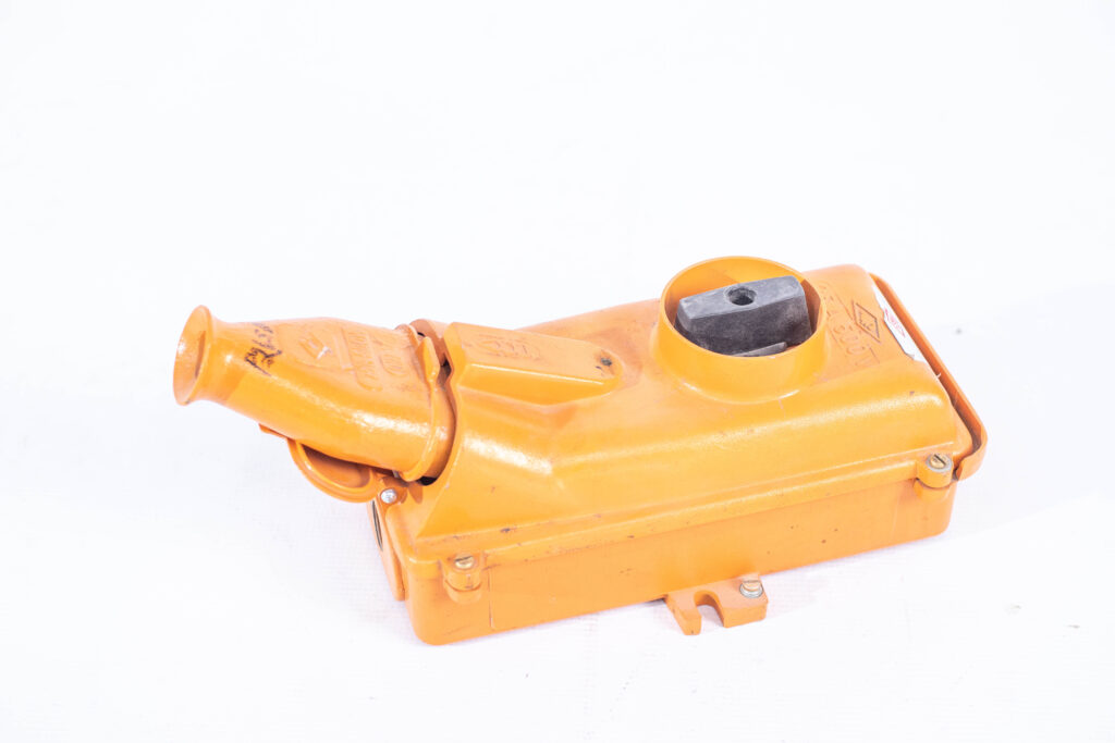 Nova Socket 3Phase 25A