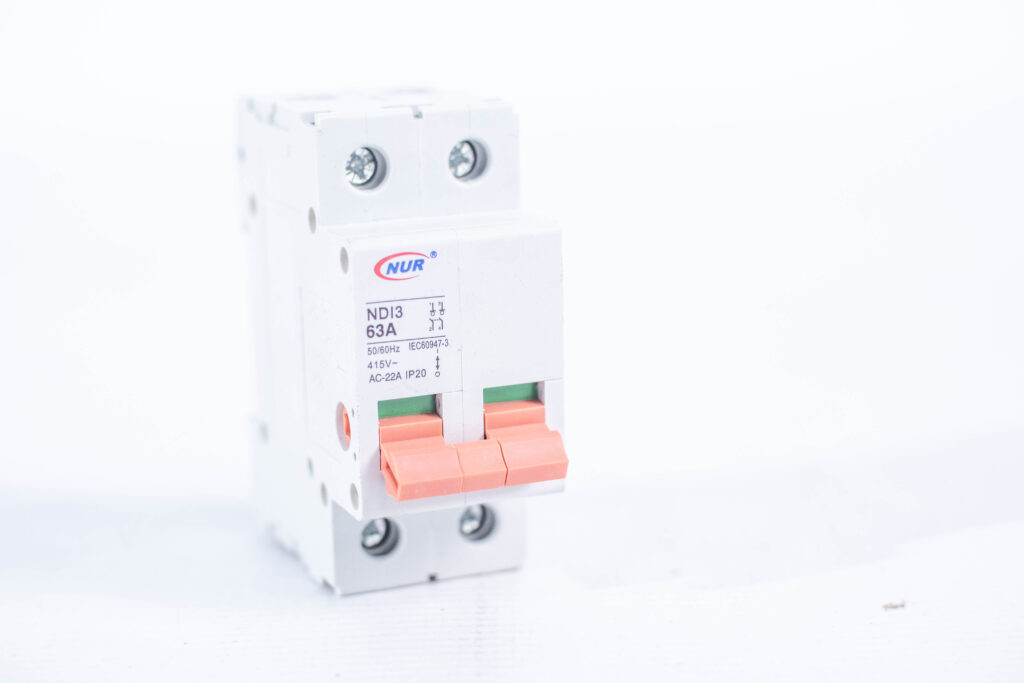 Nur Isolator Din Rail 63A DP 3KA