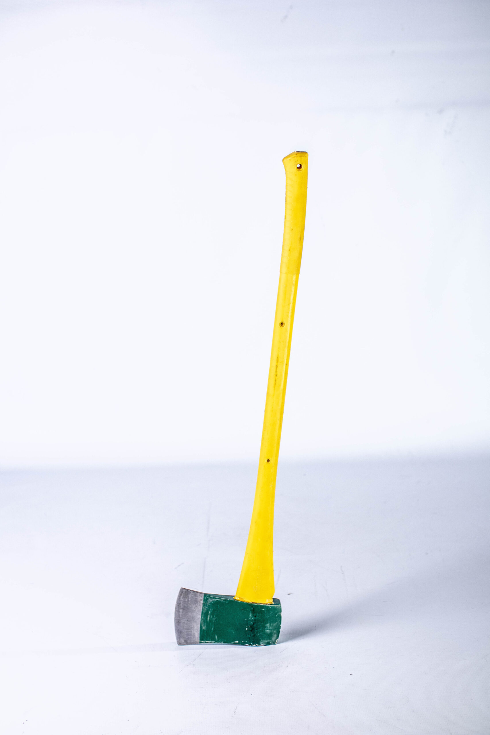 Lasher Axe 1.8Kg Yellow Poly Handle