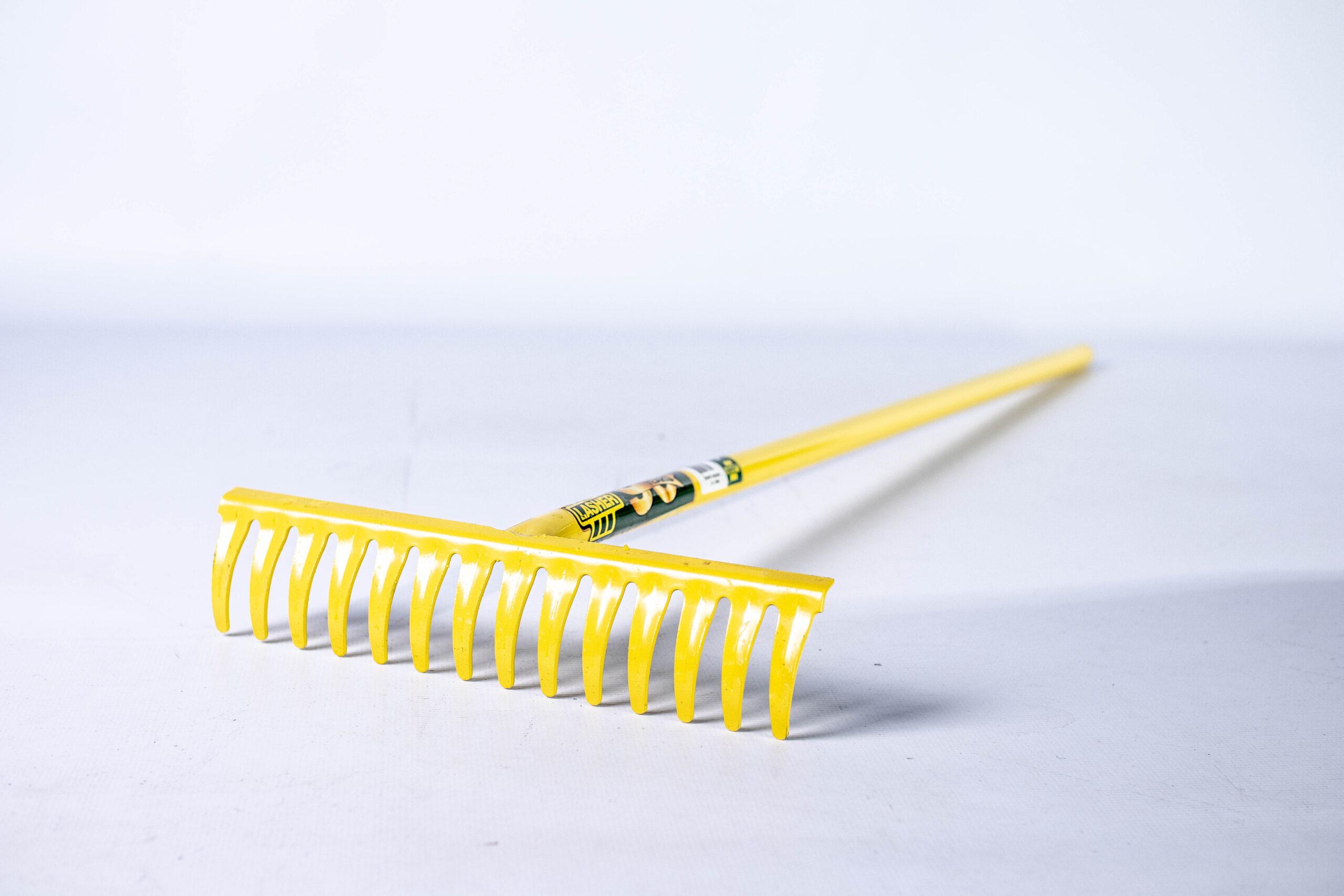 Lasher Rake 14T Garden